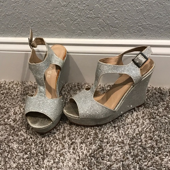 rampage silver wedges